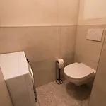 Nest 5b